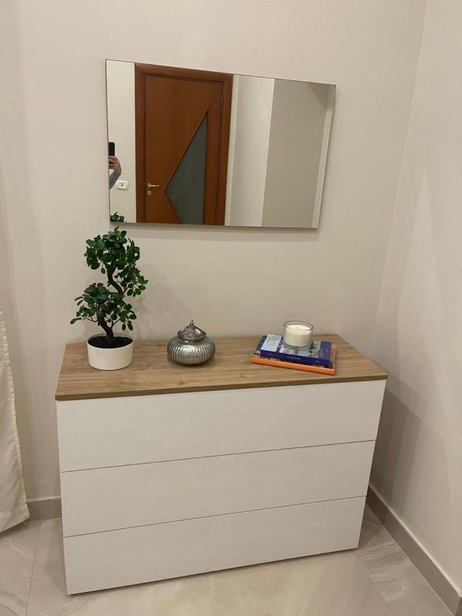 Miracles On 32Th Street Apartment Наполи Екстериор снимка