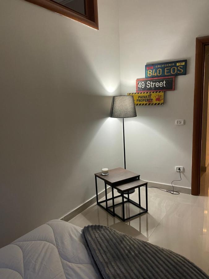 Miracles On 32Th Street Apartment Наполи Екстериор снимка